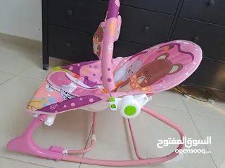  1 سرير بيبي هزاز جديد عالبطارية