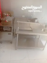  2 عده مطعم بروست للبيع