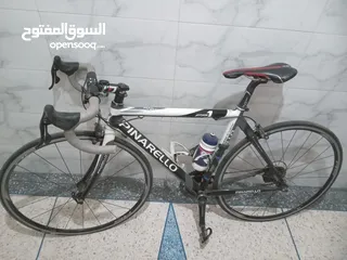  1 دراجة pinarello للبيع