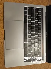  2 MacBook Pro A1706 ( Laptop Computer  PC )