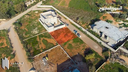  4 أرض مميزة للبيع في طريق طرابلس مقابل فتحت بوصنيب عند القوس امتداد شارع معهد الكهرباء