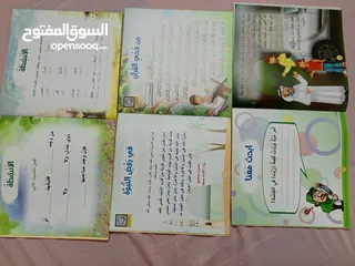  11 قصص أطفال لعمر 8 سنوات مستعملة للبيع بحالة جيدة جدا ومفيدة للأطفال وتعلم الأطفال الكتابة والقراءة .