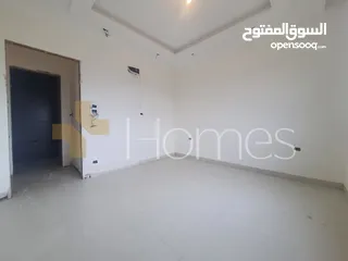  7 شقة طابق اول للبيع في حي الصحابة بمساحة بناء 180م
