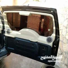  6 متسوبيشي باجيرو