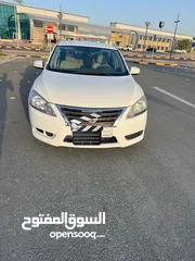  1 nissa sentra for sale model 2014 neat and clean
