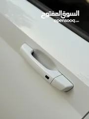  13 هيونداي فينيو