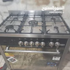  6 لبيع فريزر دكسون 70 × 60 مع طباخ 60 في 90 بحاله ممتازه مع التوصيل والكفاله