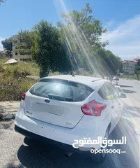 2 فورد فوكس السياره الشبابيه الأولى ،،