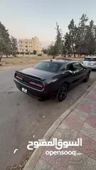  15 Dodge challenger sxt plus shaker 2018