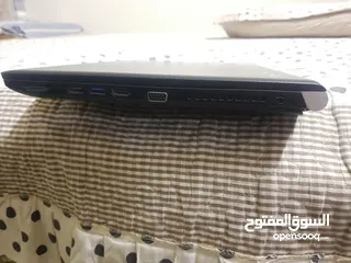  9 Toshiba laptop Cor I 7 8th generation