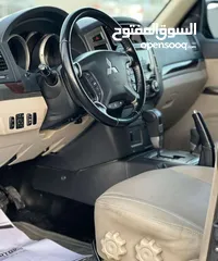  4 ميتسوبيشي باجيرو 2022 للإيجار
