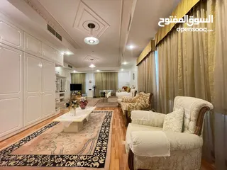  6 5 + 1 BR Spacious Villa For Sale in Al Khuwair