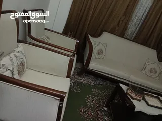  3 طقم كنب كلاسيك للبيع