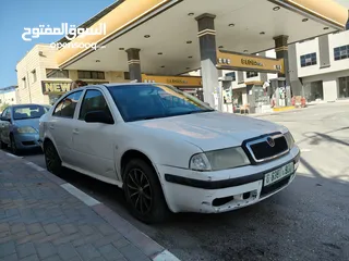 3 سكوديا اوكتافيا 2004