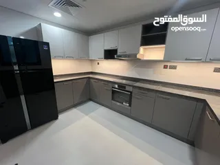  4 شقة غرفتين للبيع في لاجون الموج  Sea View 2 Bedrooms in Al Mouj