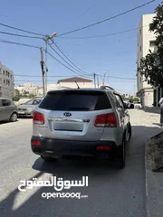  2 سورينتو للبيع موديل 2012