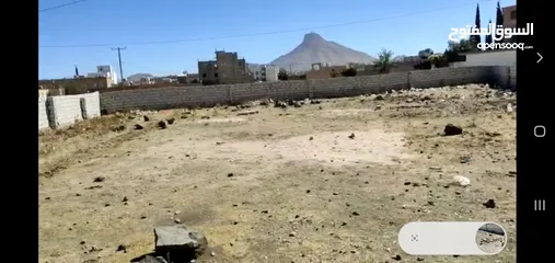  3 ارض حر في صنعاء قاع القيضي الارض حر ارتفاع السور مترين 19لبنه