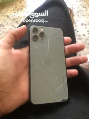  1 ايفون 11برو بسعر حرق