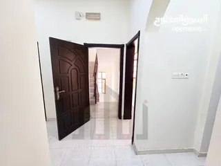  2 شقة - ملحق للإيجار في العامرات المحج للعوائل فقط Flat For Rent Amerat