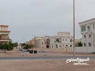  1 بيت فيلا دورين مؤجره بعقد شهري 400 ريال عماني لمده 3 سنوات قابل لتمديد