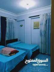  9 شقه مفروشة   مكيفه دور ثالث  الغردقة  الوفاء  الشارع الرئسي