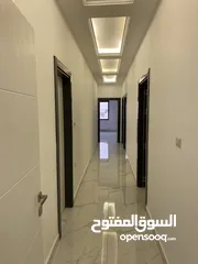  19 شقة فاخرة 250 متر في اجمل مناطق طريق المطار حي الصحابه عميش بسعر مميز جدا