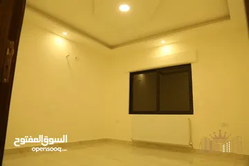  2 شقة فارغة للايجار - أرضية- 4 نوم - شارع الجامعة