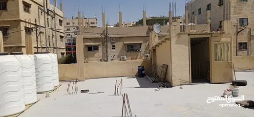  2 سطح ط اول 300م29500 اتوستراد للبيع شاحطين درج قرب المحافظة