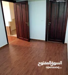  30 شقة دوبلكس في أرقي مناطق عمان