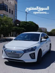  2 هيونداي ايونك كهرباء موديل 2020 وارد كوري بحالة الوكاله للبيع