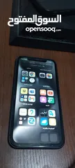  6 Iphone 11 black