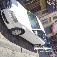  4 اودي موديل 2009 فحص ثلاثة جيد وواحد قصعه