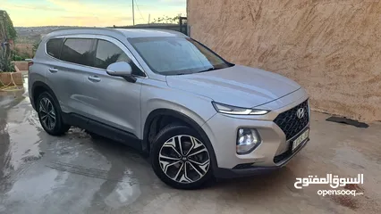  18 عرض على هونداي 7 ركاب سنتافيه 2020 بالاضافات المميزه والدفع الرباعي يد اوولا البيع مستعجل بسبب السفر
