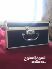 2 الفخامة بالعين المجردة سعرها الاساسي 120