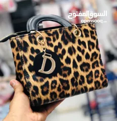  3 شنط الليدي ديور  كوبي ون بجودة عملية وتشبه الأصلي بشكل كبير!  بألوان متعددة تليق بكل أنثى