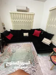  2 طقم كنباي 4متر مع مفرد من نوع pully نفخ بيجي بحنن مستعمل فترة قصيرة جدا ولا خشط فيه