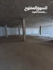  7 مخازن للايجار