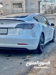  5 Tesla Model 3