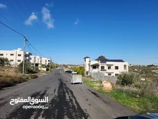  1 ارض مميزة 700 متر في ابو نعير