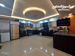  8 شقه ارضيه مع مسبح تشطيبات سوبر ديلوكس للبيع في حي هادئ في عبدون ( Property ID : 30211 )