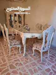  3 طاولة سفرة وفضية مصري حفر من الطراز الرفيع .