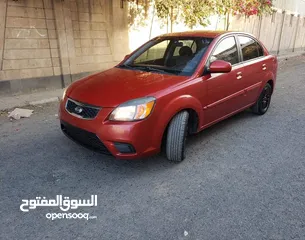  6 KIA RIO 2011