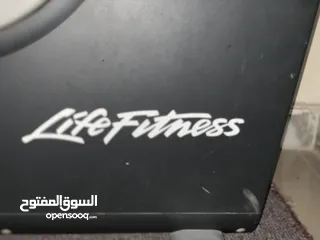  7 Cross trainer_life Fitness