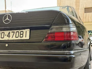  1 رقم مع سيارة