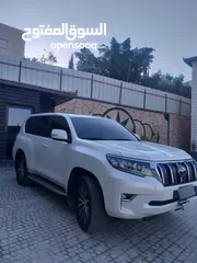  4 تويوتا لاند كروزر