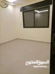  15 شقة فاخرة للبيع في الكرسي - قرب المخابرات 225م مع حديقة وترسات 180م تشطيب سوبر ديلوكس