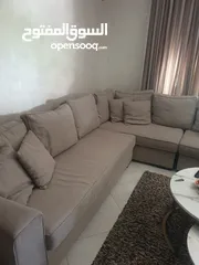  10 طقم كنب جلوس مستعمل بحاله ممتازه للبيع 10 مقاعد