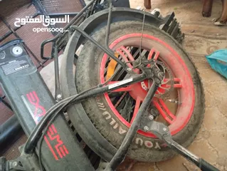  7 دراجه كهربائيه (بسكليت كهربا ) مستعمل حالته جيده جدا