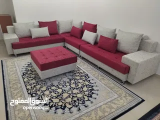  1 corner sofa with table