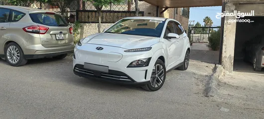  1 هونداي كونا كهرباء  2023 شبه زيرو